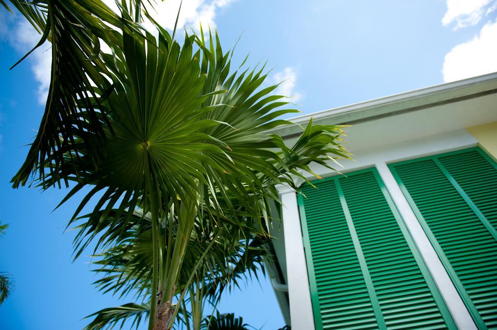 Almond Tree Inn - Adults Only Key West Extérieur photo